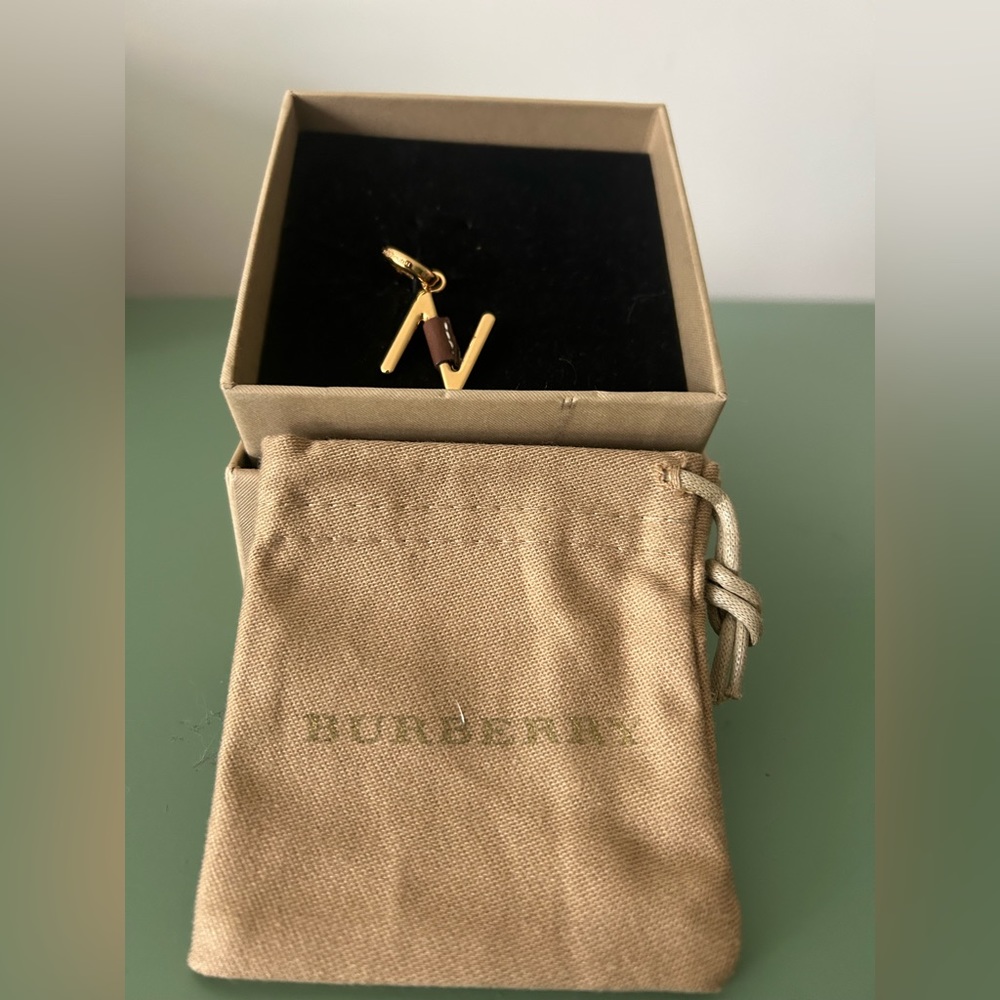 Burberry N letter charm Gold -Brand New